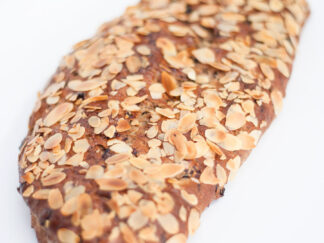 krentennotenstol met amandelspijs (800gram)